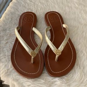 Tory Burch Terra Leather Thong Sandals
